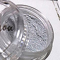 joujou　Lueur d’origine nuance powder / lily