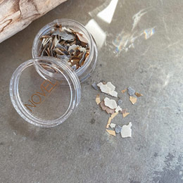 NOVEL　Reglisse flake agate