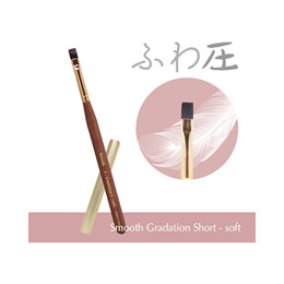 Krimth　(クリムズ) ワンダーアップジェルブラシ スムースグラデーションショート ソフト